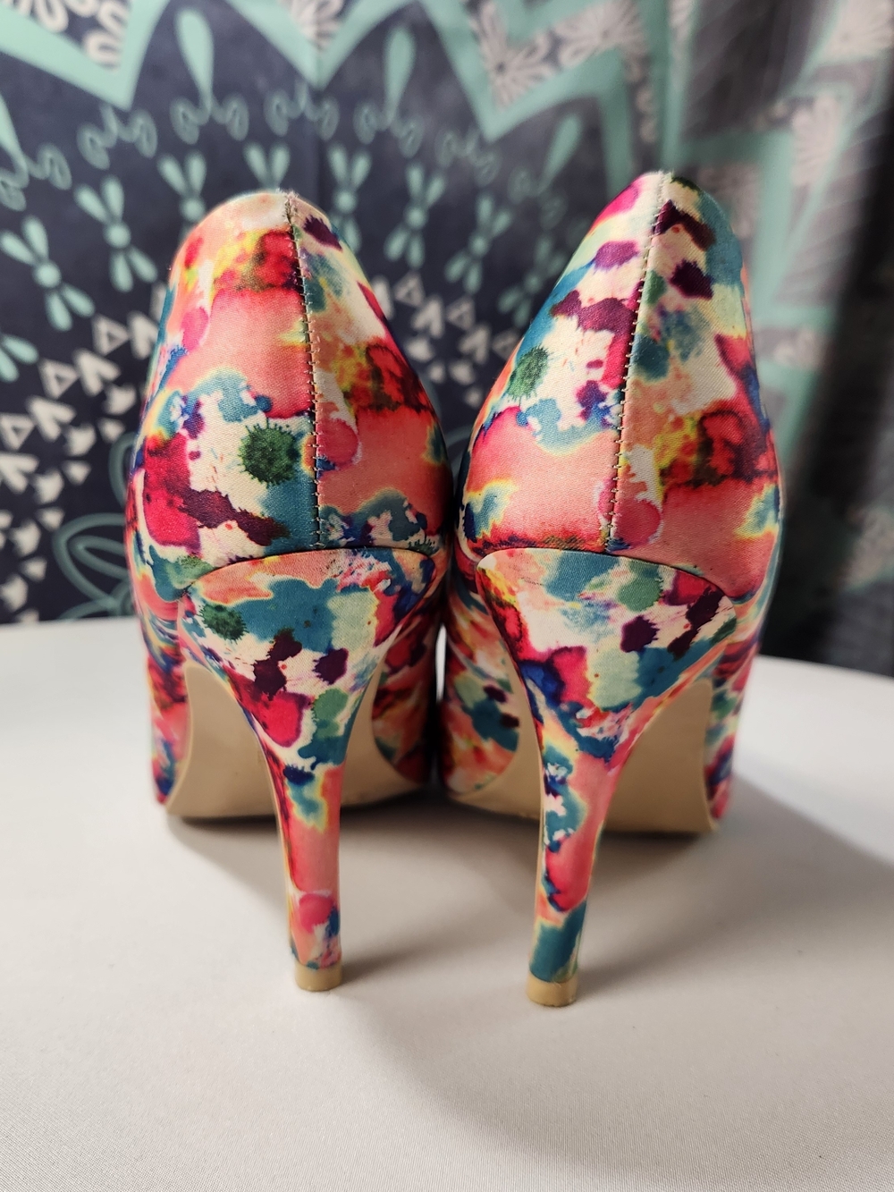 ⭐️Christian Siriano Floral Watercolor Peep Toe Stiletto Heels Pumps Vibrant 9.5 - Picture 4 of 16